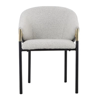 독특한 디자인의 식탁의자