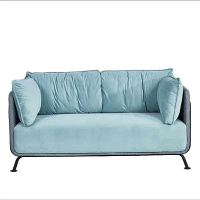 중국과 베트남에서 만든 독특한 모양의 소파